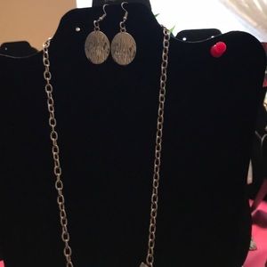 Ladies jewelry